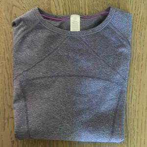 ATHLETA GIRLS LONG SLEEVE WORKOUT TOP